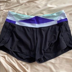 Lululemon run times short